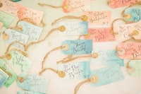 10 Place Cards For Your Spring Wedding- DIY